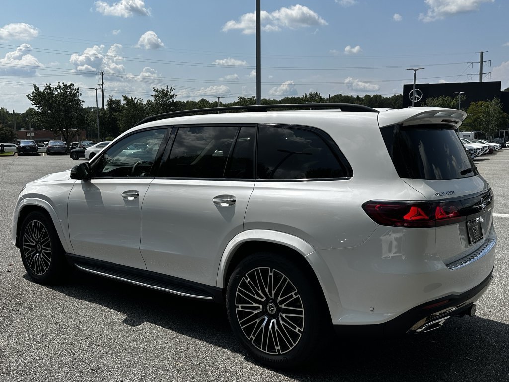 New 2027 MANUFAKTUR Moonlight White Metallic Mercedes-Benz GLS 450 image 44