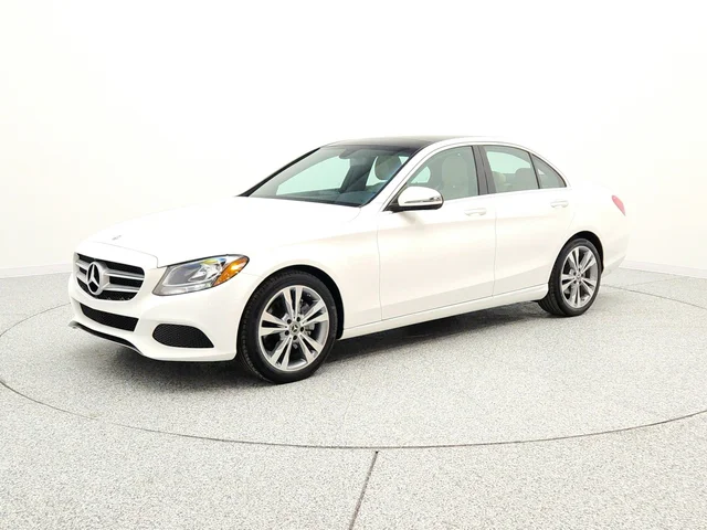 2018 Mercedes-Benz C-Class C300's photo
