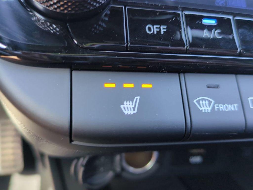 New 2026 Black Hyundai SEL Sport Premium image 25