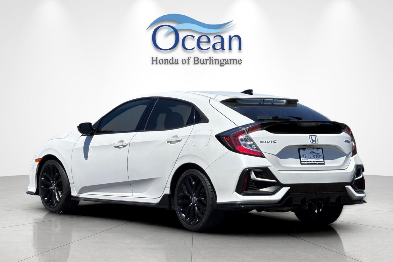 Used 2021 Platinum White Pearl Honda Sport image 6