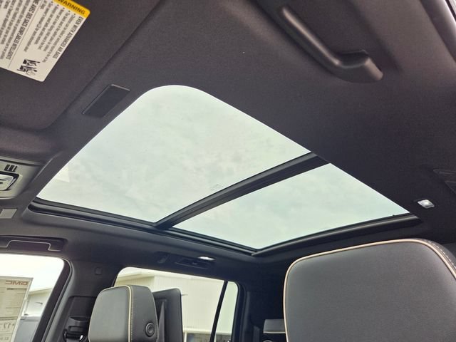 2026 GMC Yukon XL Elevation - Photo 12