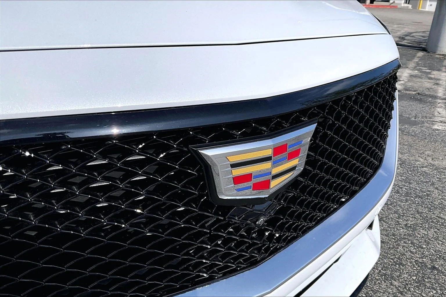 New 2026 Vibrant White Tricoat Cadillac Sport image 20
