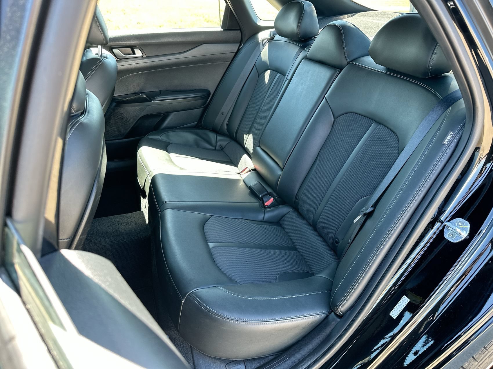 Used 2022 Ebony Black Kia GT-Line image 22