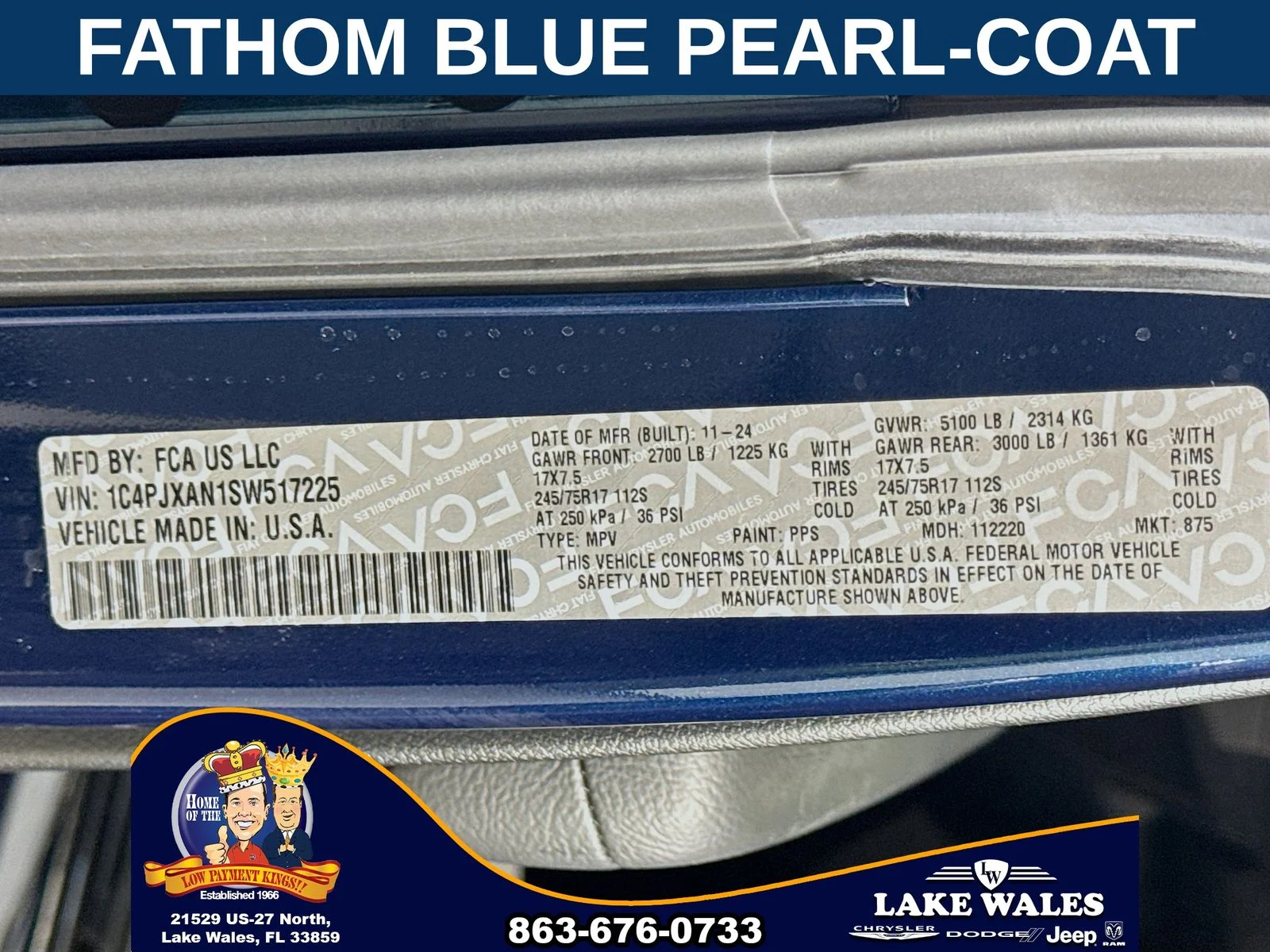 Used 2025 Blue Jeep Sport S image 29