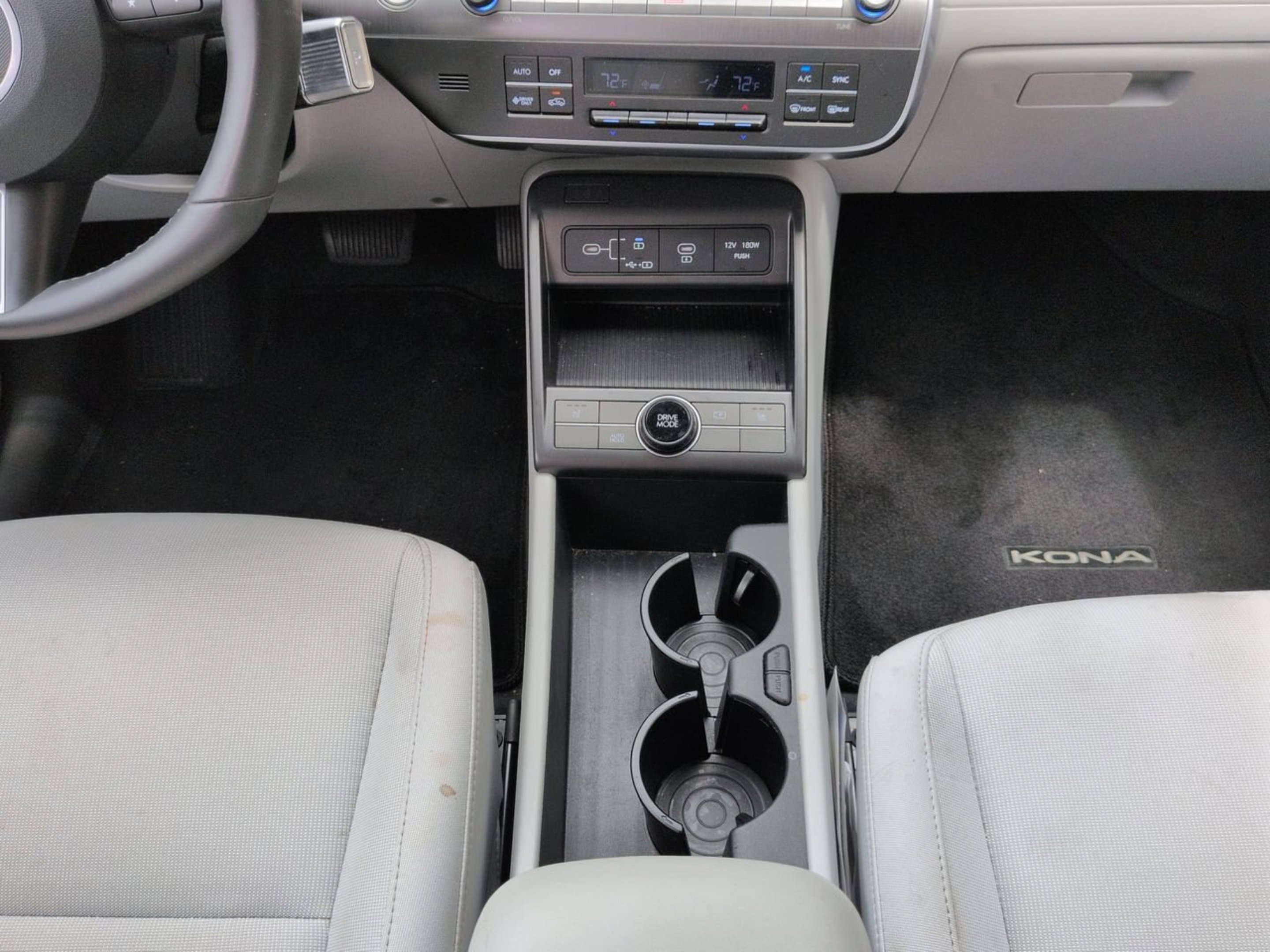 Used 2025 Abyss Black Pearl Hyundai SEL image 16