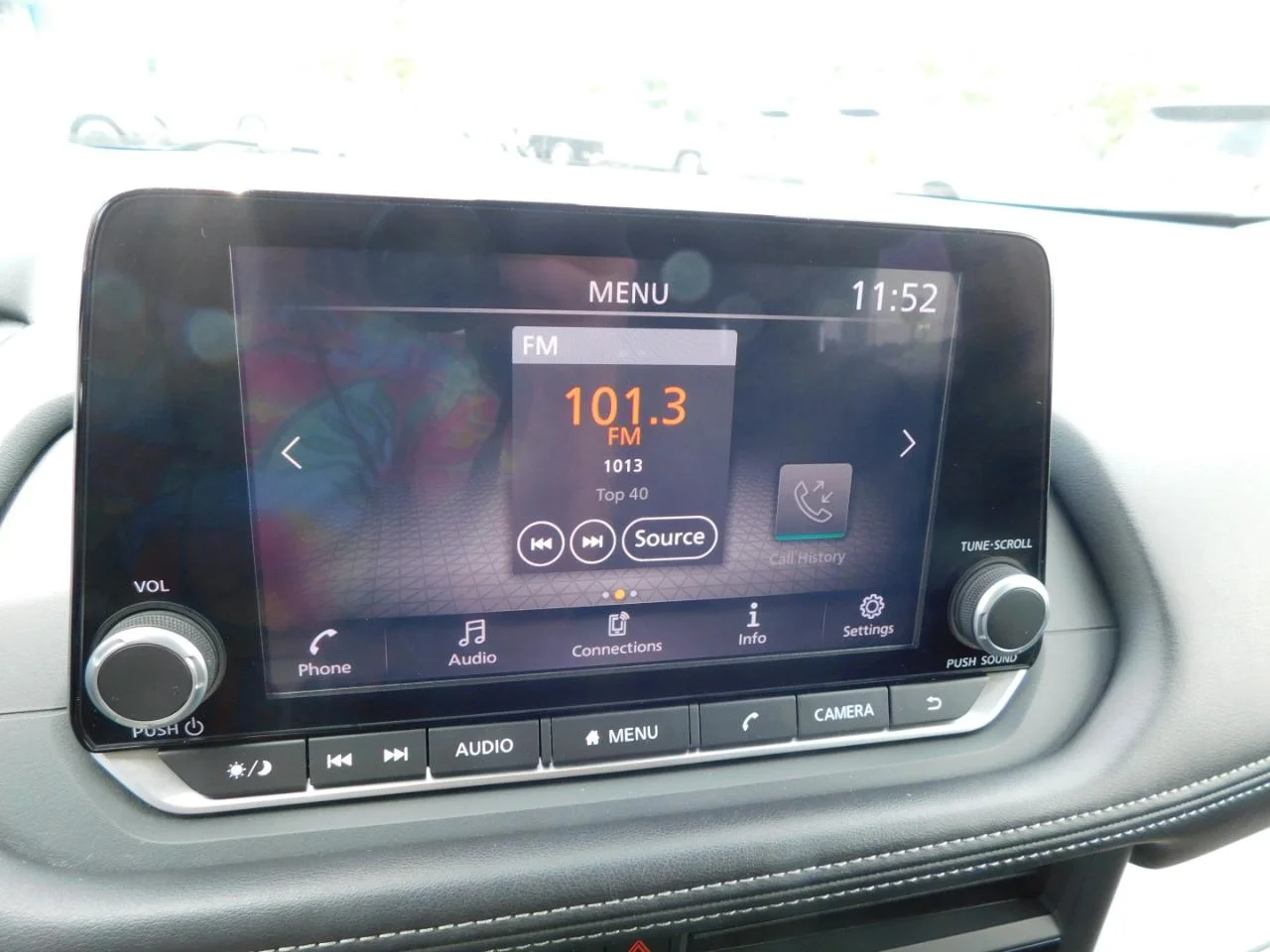 Used 2025 Gun Metallic Nissan AWD SV image 35