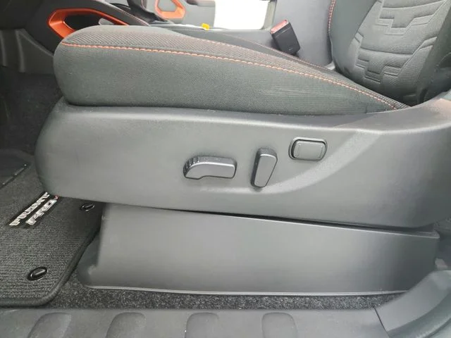 Used 2026 White Nissan PRO-4X image 21