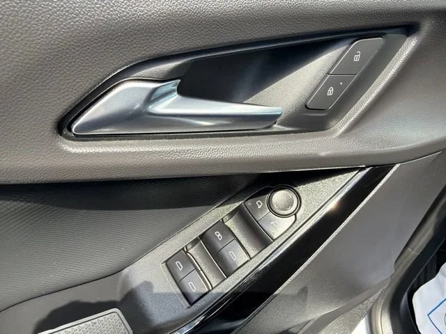 Used 2025 Sterling Gray Metallic Chevrolet LT image 24