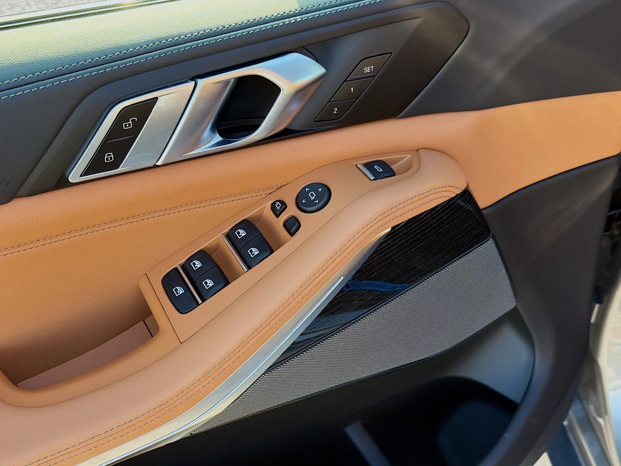 New 2026 Skyscraper Grey Metallic BMW sDrive40i image 22