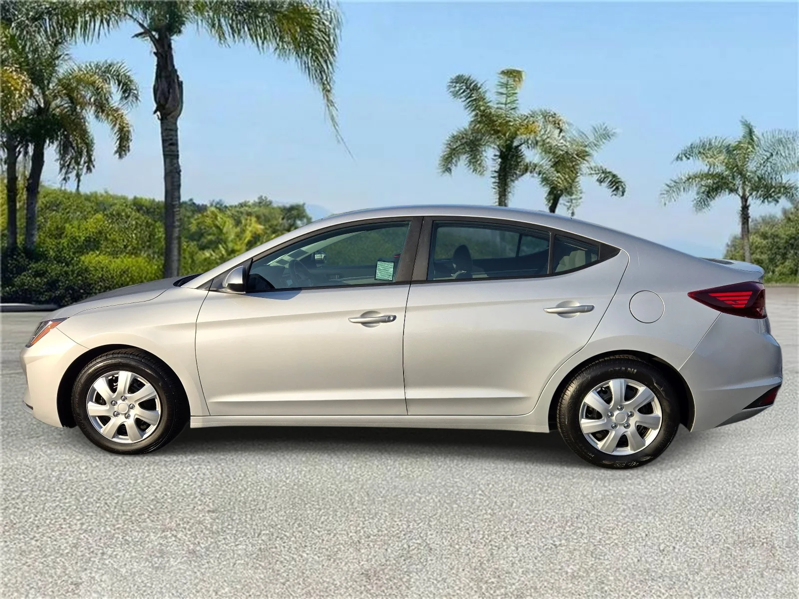 Used 2019 Hyundai Elantra SE with VIN KMHD74LF2KU861451 for sale in Downey, CA