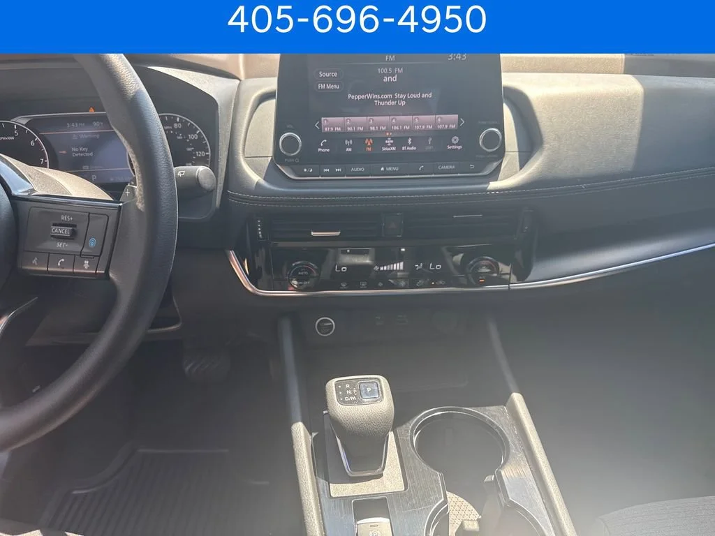 Pre-Owned 2022 Nissan Rogue SV
