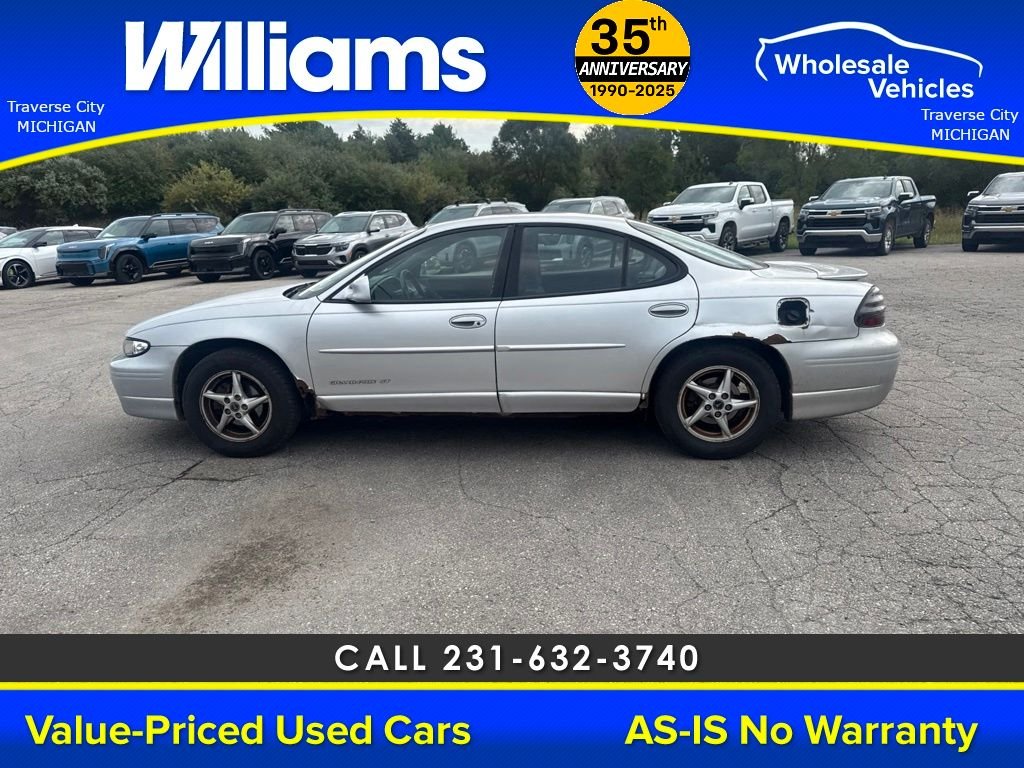 Used 2001 Galaxy Silver Metallic Pontiac GT image 11