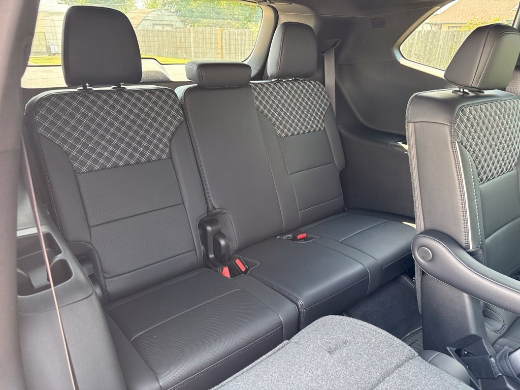 2026 GMC Acadia Denali - Photo 21