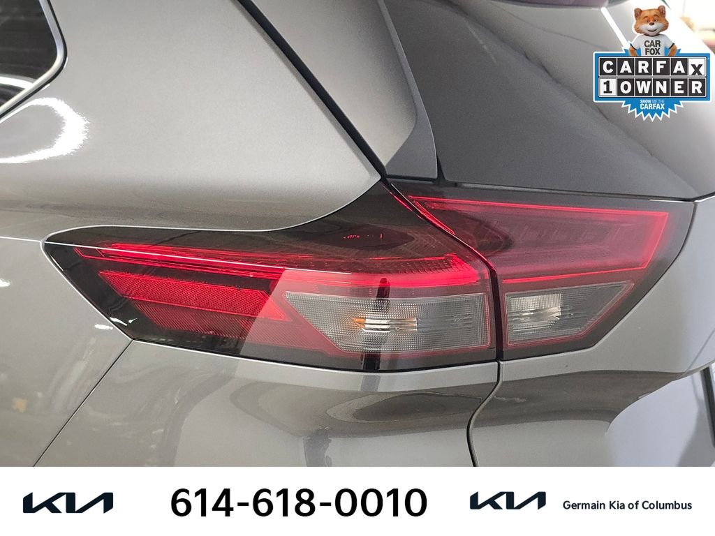 Used 2023 Gray Nissan S image 16