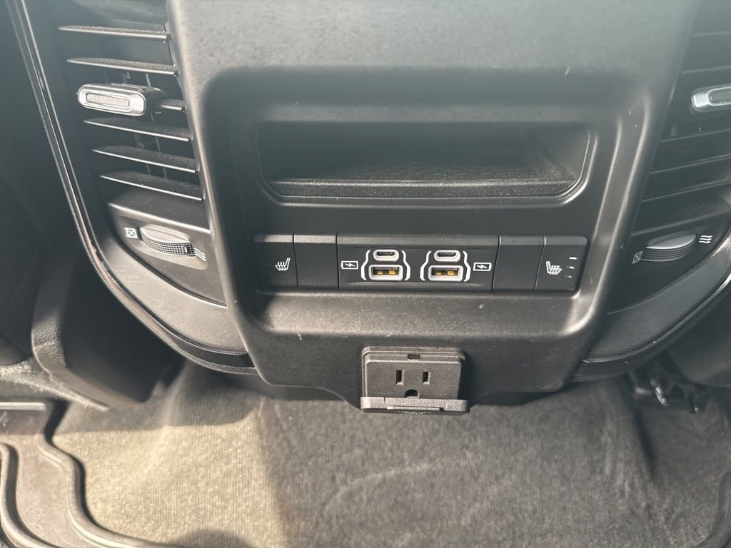 Used 2022 White Ram Limited image 12