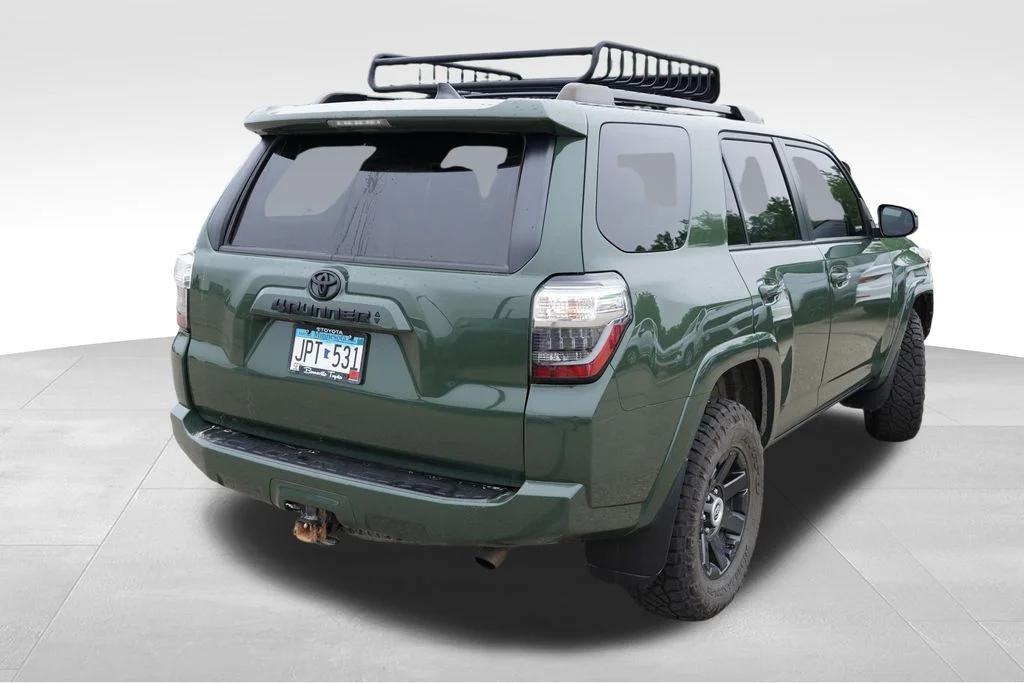 Used 2022 Army Green Toyota Trail image 3