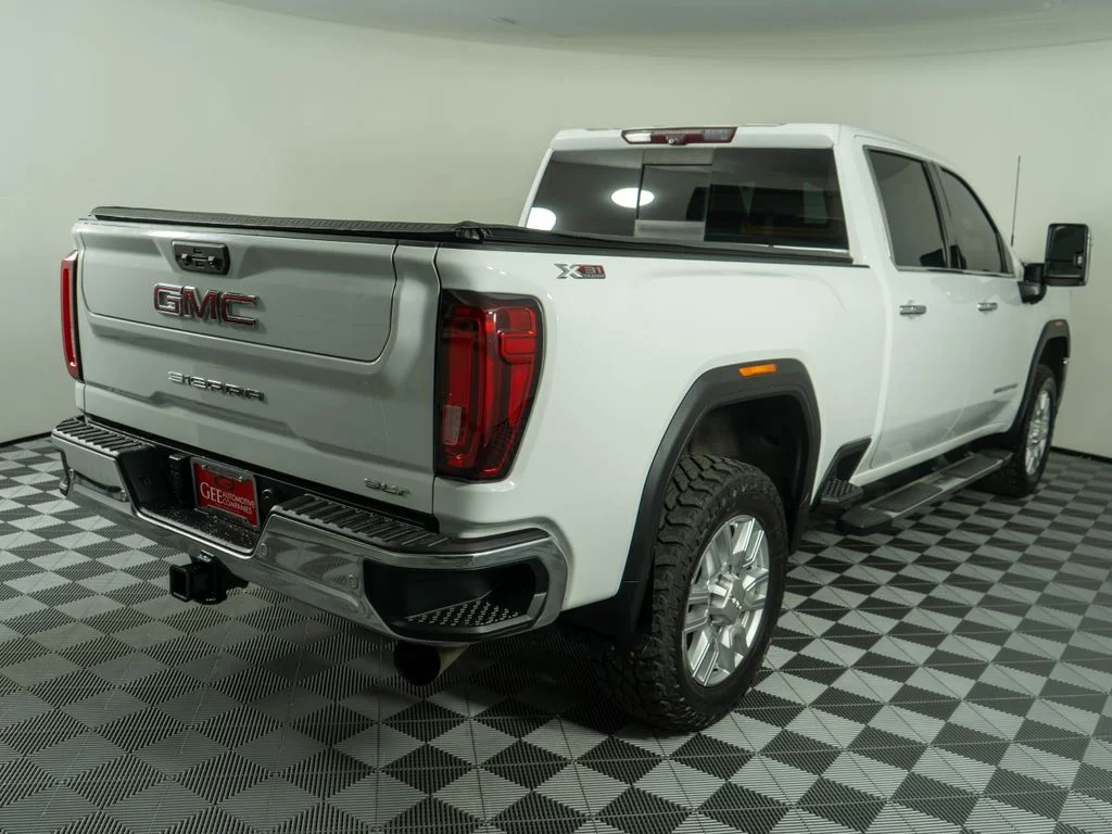 Used 2020 White GMC SLT image 6