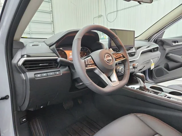 New 2026 Gray Nissan 2.5 SR image 18