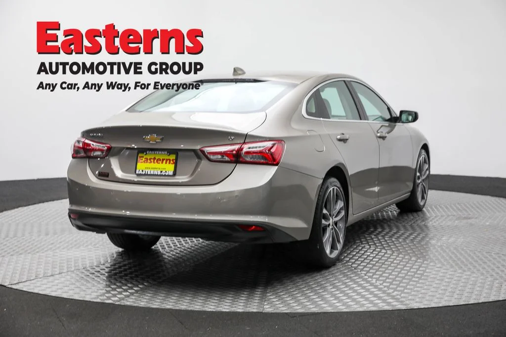Used 2024 Gray Chevrolet LT image 5