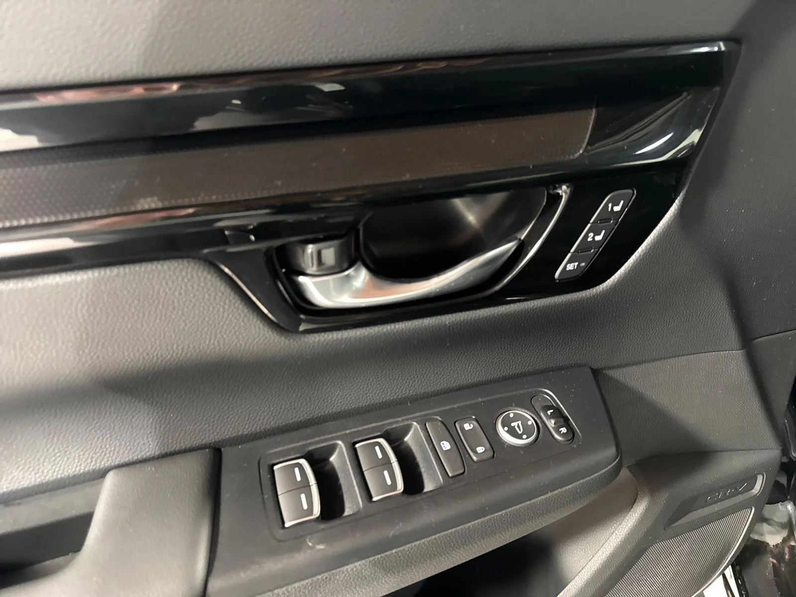 2024 Honda CR-V EX-L - Photo 16