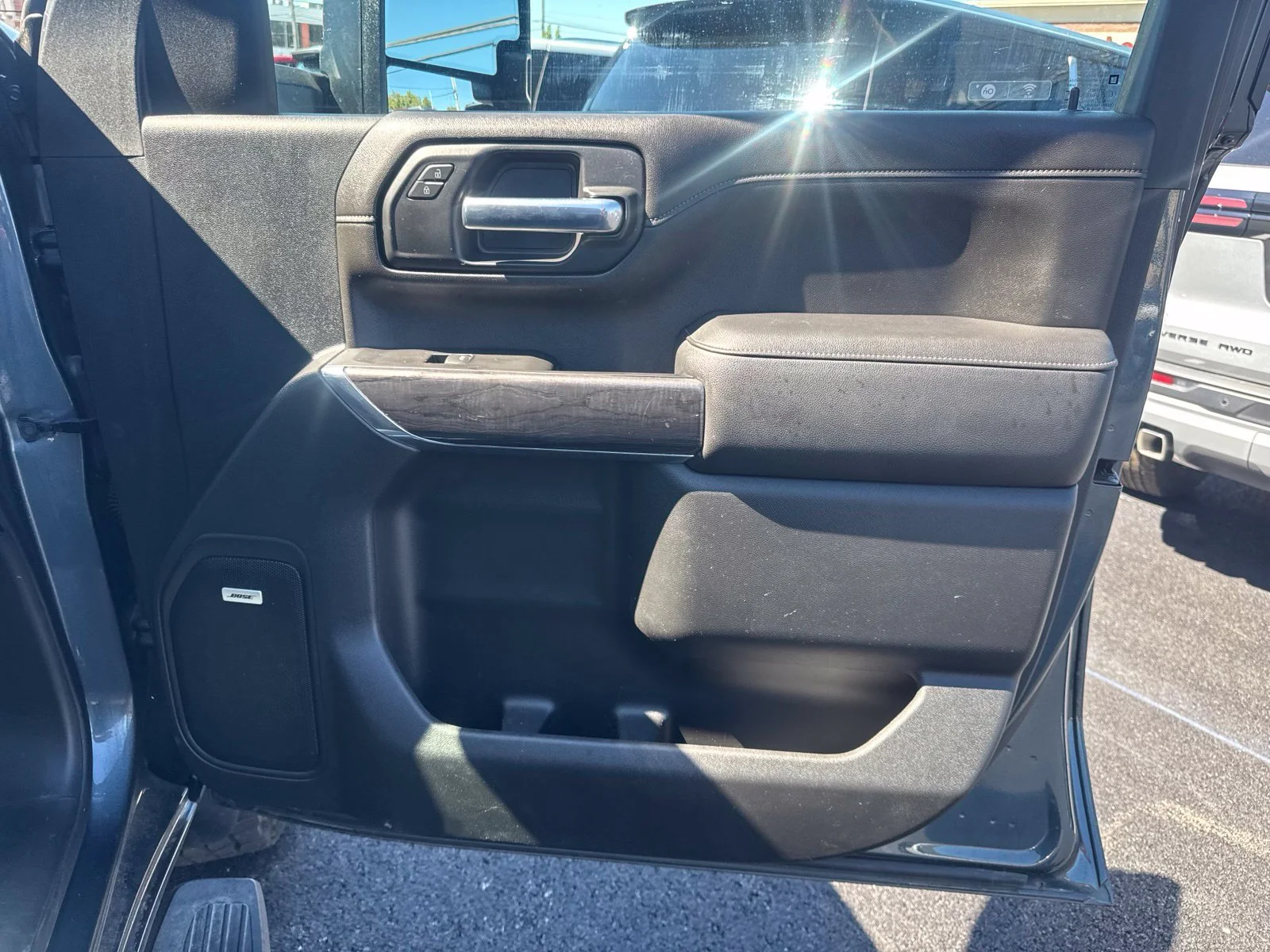 Used 2020 Gray Chevrolet LTZ image 34