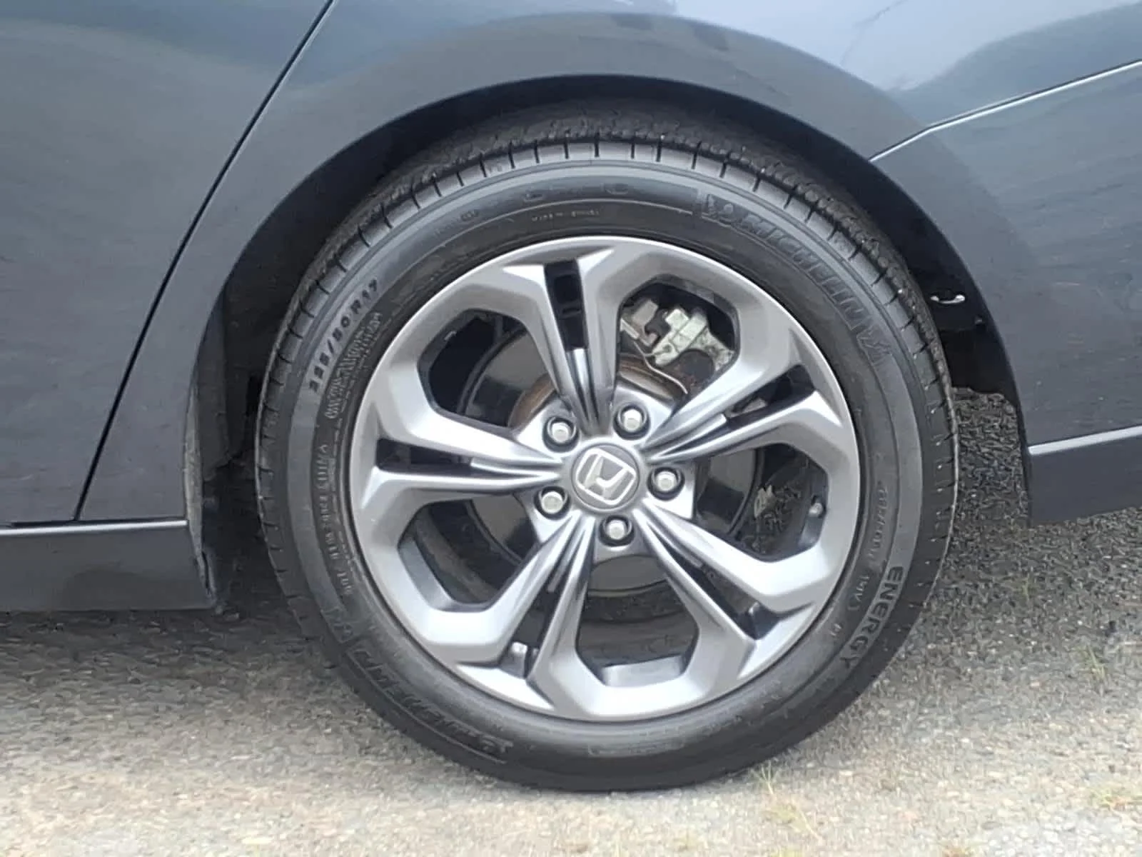 2023 Honda Accord EX - Photo 9