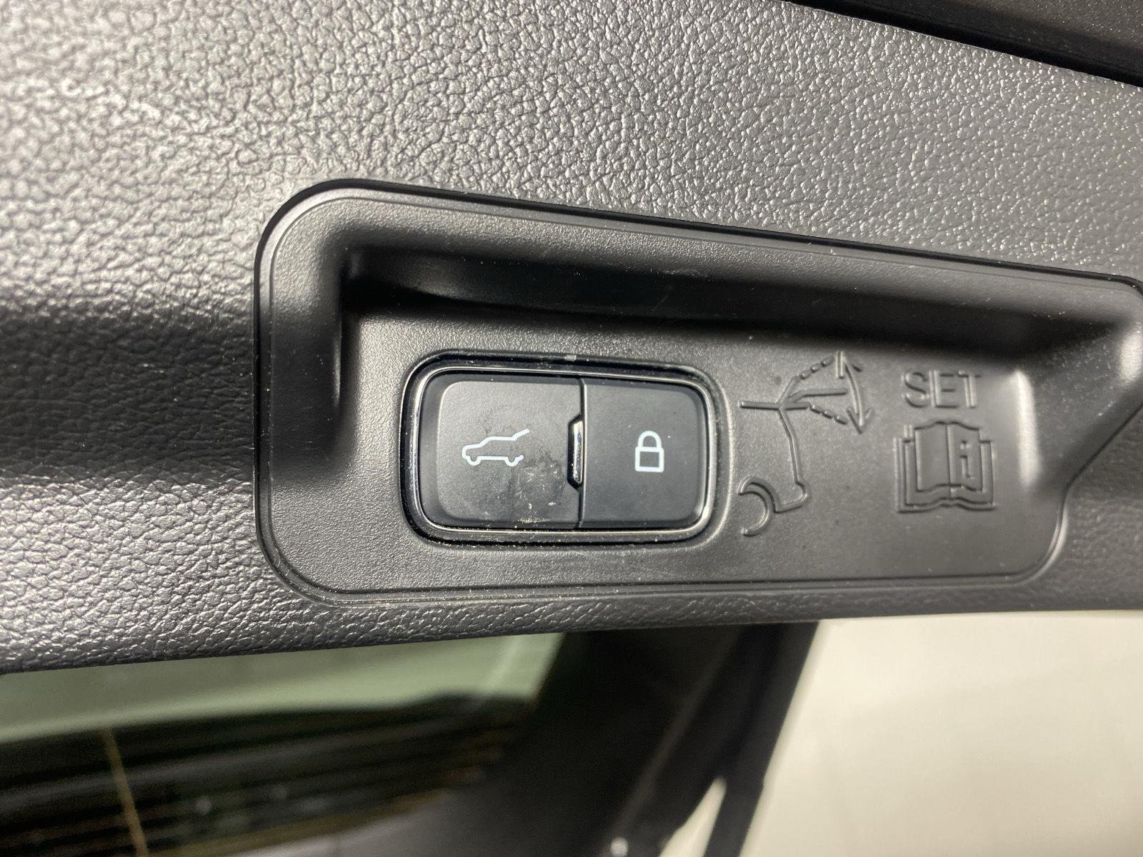 Used 2023 Carbonized Gray Ford XLT image 28