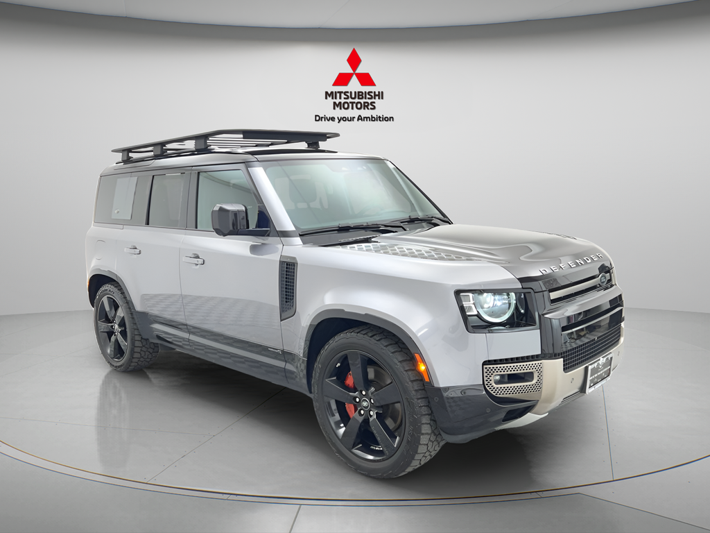Used 2021  Land Rover X image 3