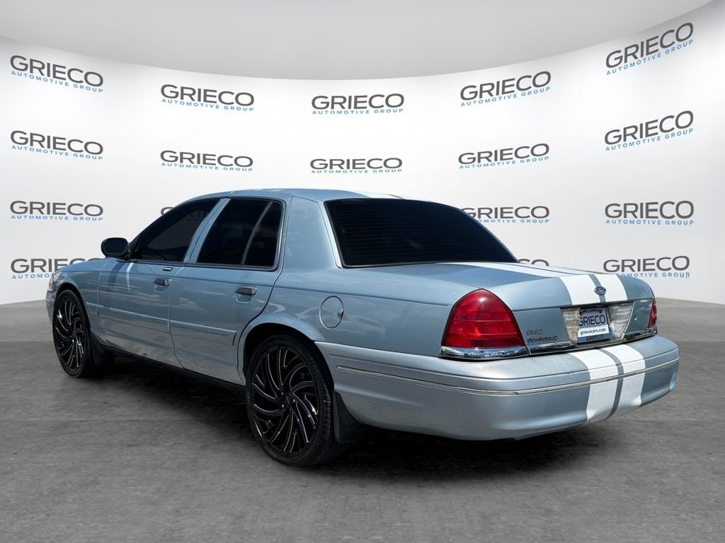 Used 2005 Silver Ford LX image 5