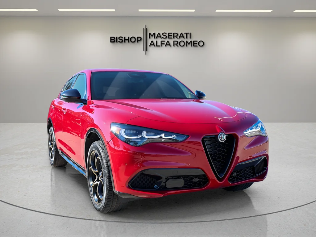 2025 Alfa Romeo Stelvio Intensa AWD's photo
