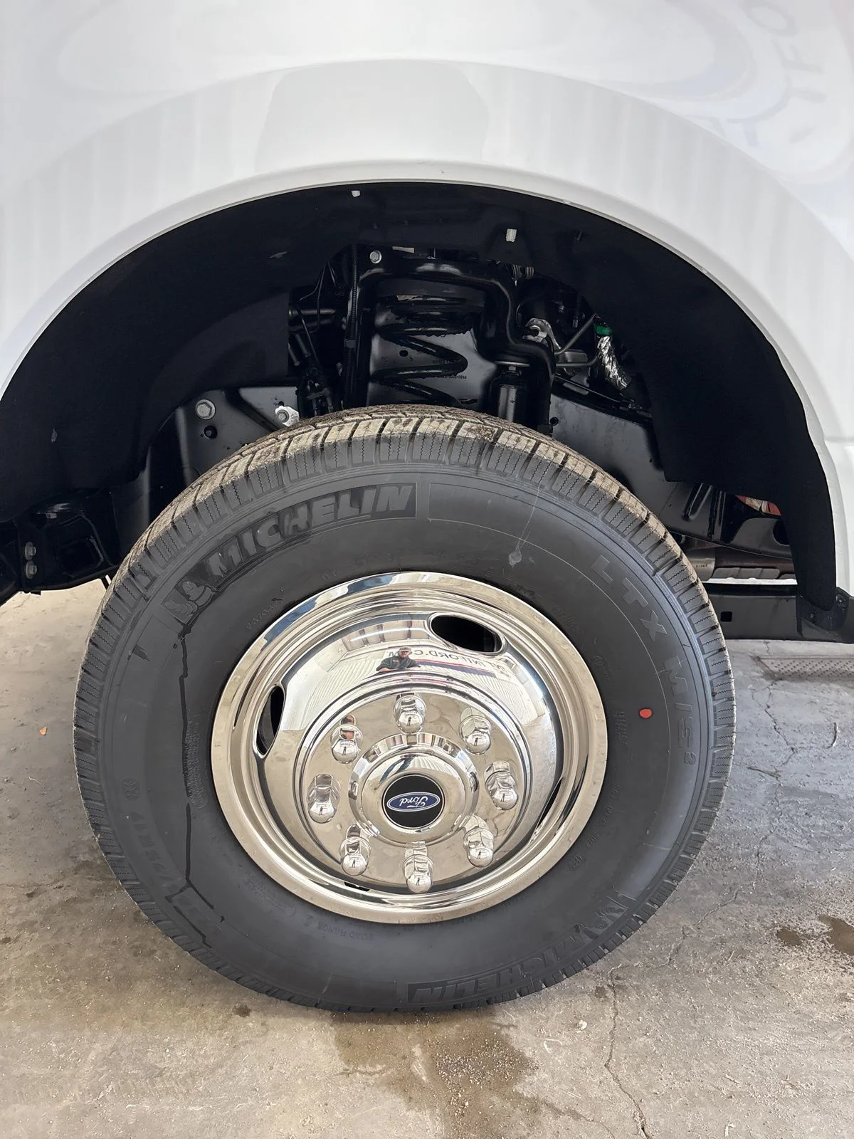New 2026 Oxford White Ford F-350® XL image 19