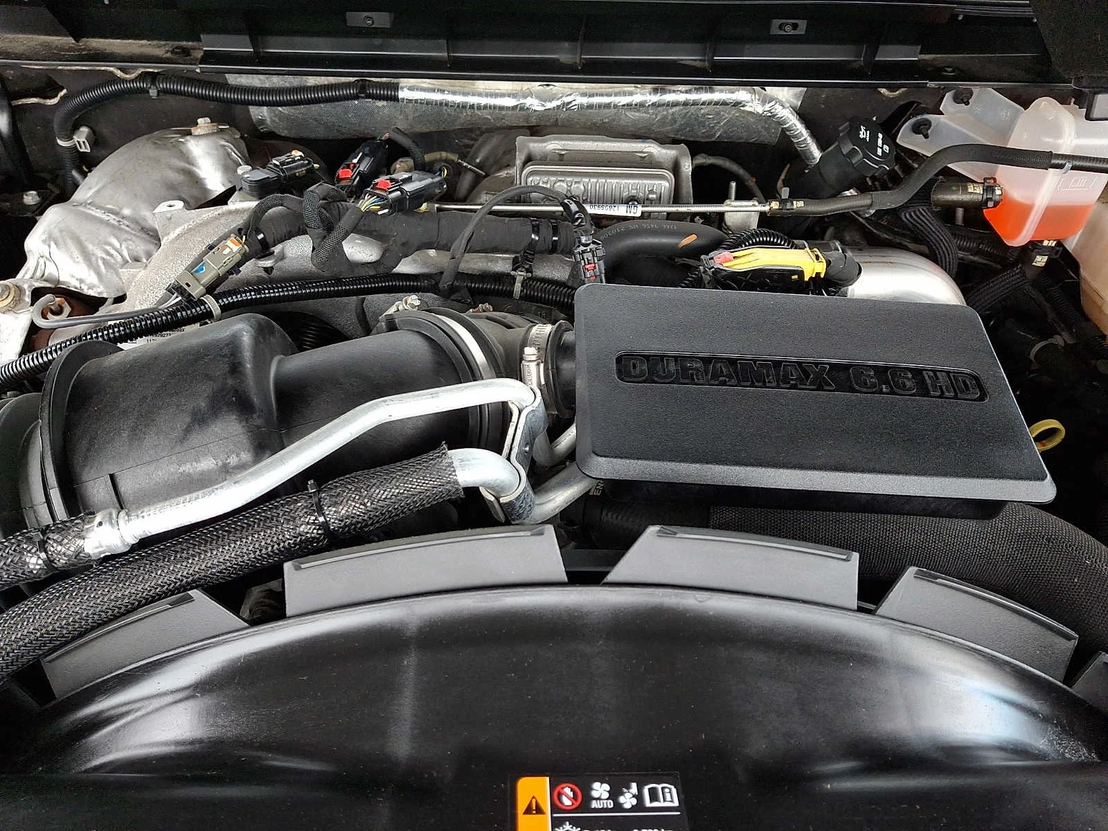 Used 2021 Summit White GMC Denali image 27