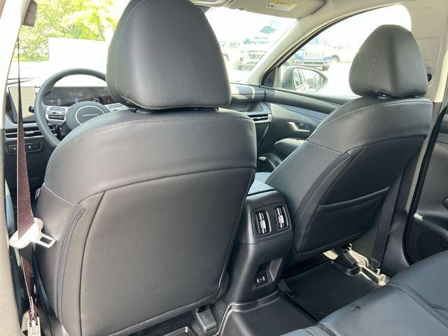 New 2026 Silver Hyundai SEL Plus FWD image 31