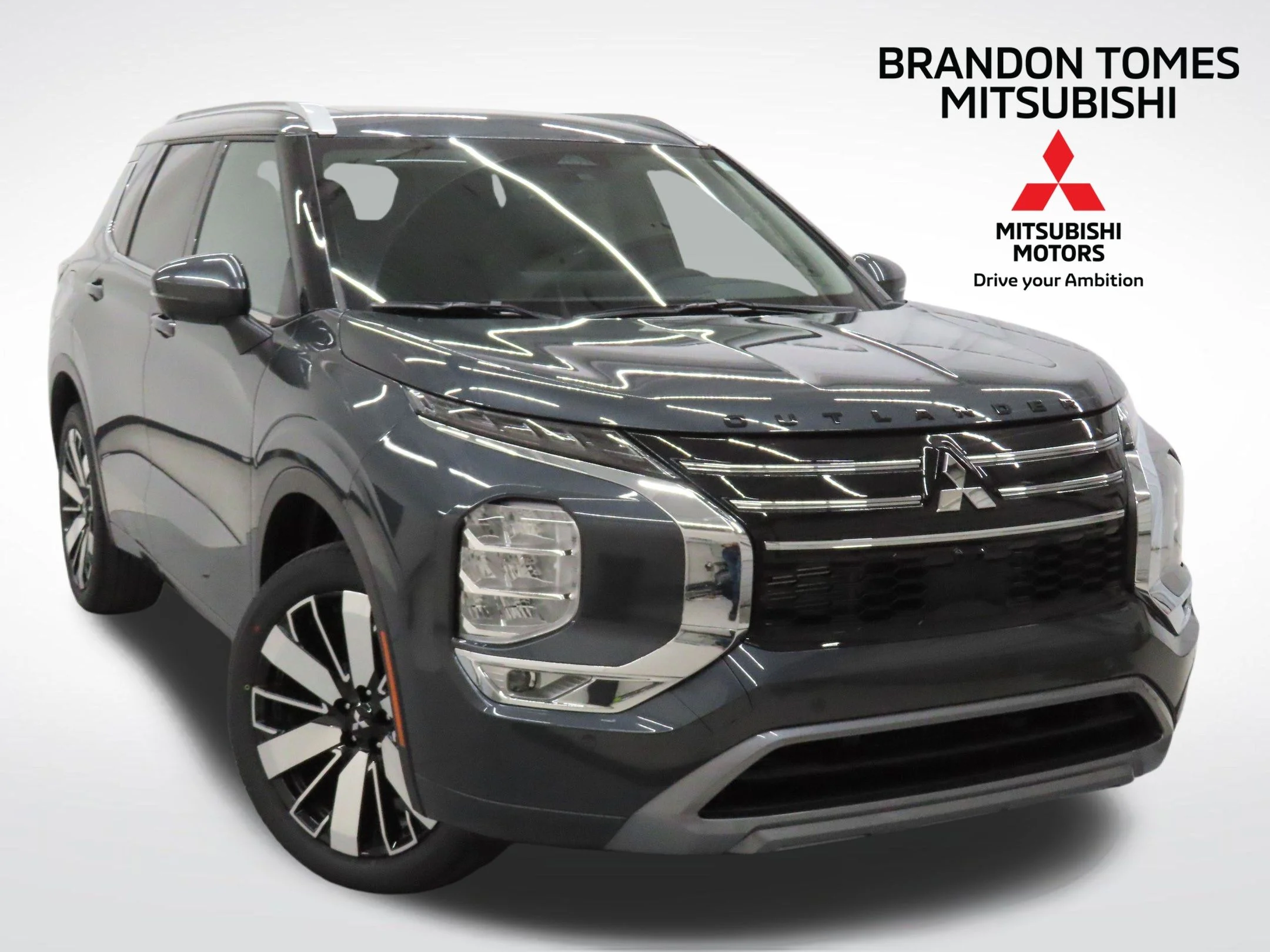 2026 Mitsubishi Outlander SEL FWD's photo