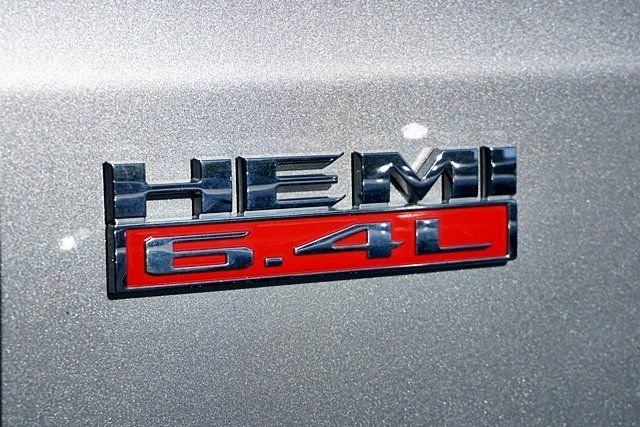 Used 2021 Silver Ram Laramie image 14