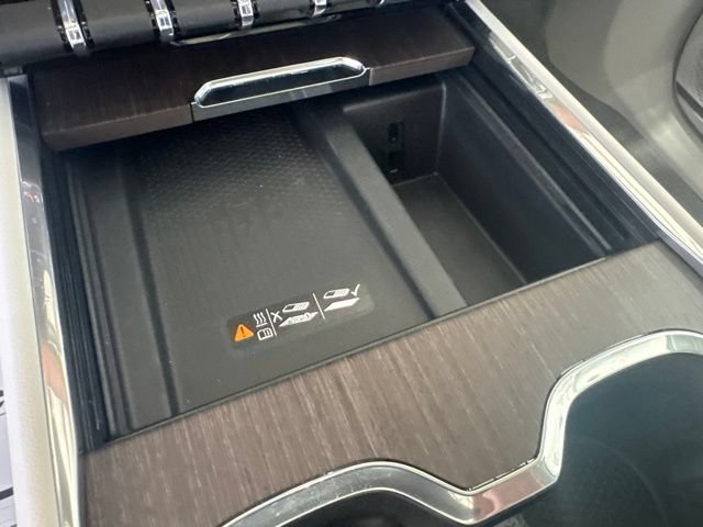 2026 GMC Acadia Denali - Photo 23
