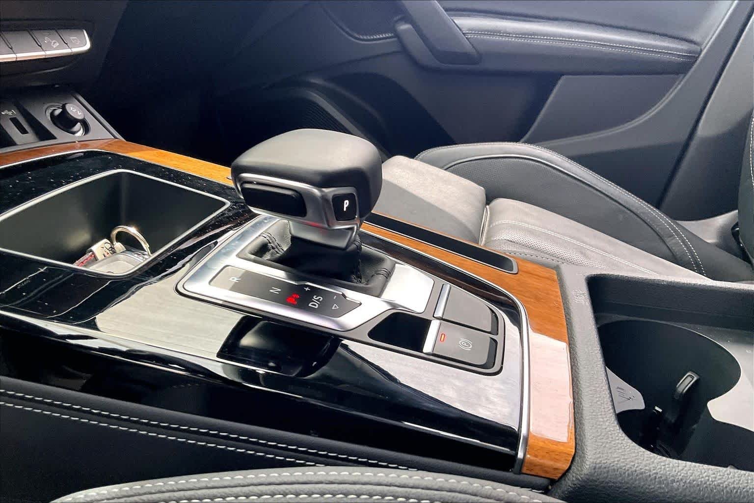 Used 2023 Daytona Gray Pearl Effect Audi S line Premium Plus image 16