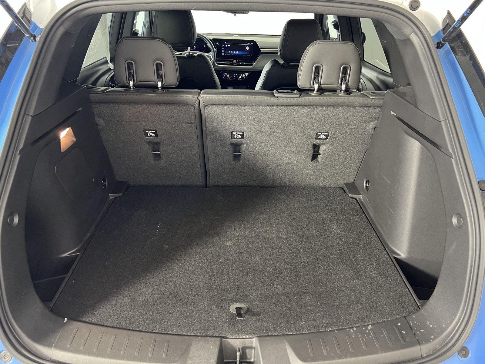Used 2024 Fountain Blue Chevrolet ACTIV image 20