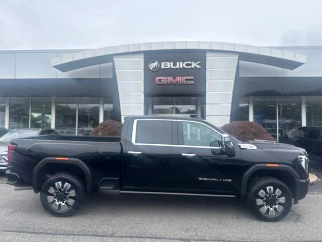 Used 2025 Black GMC Denali image 35
