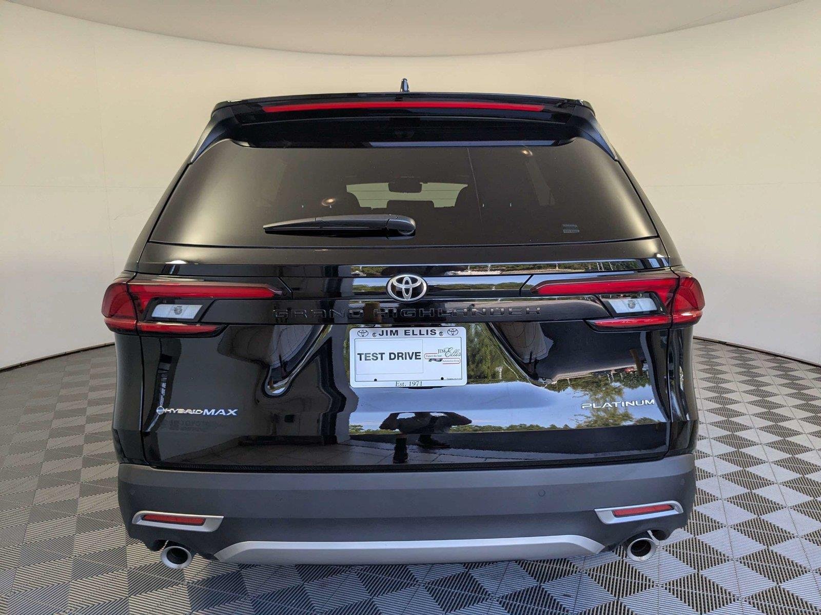 Certified Used 2026 Midnight Black Metallic Toyota MAX Platinum image 5