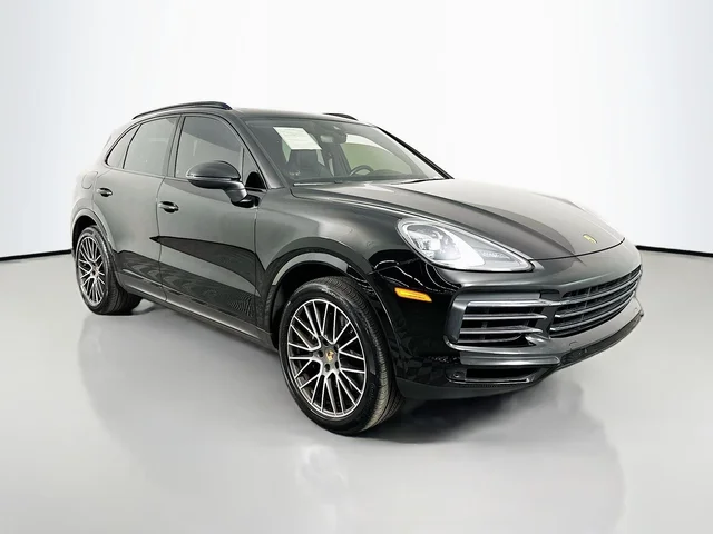 2023 Porsche Cayenne Base