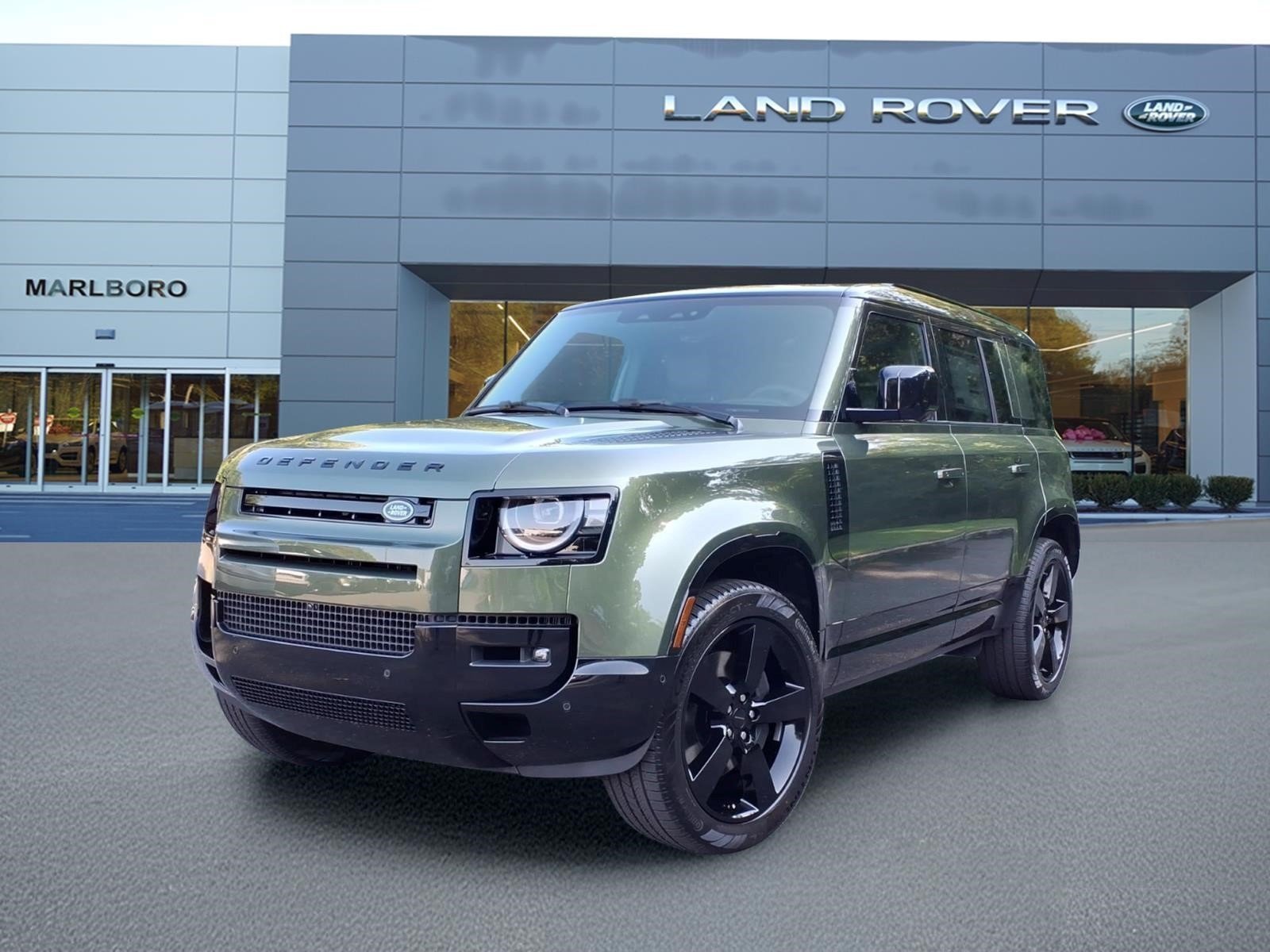 New 2026 Woolstone Green LAND ROVER X-Dynamic SE image 1