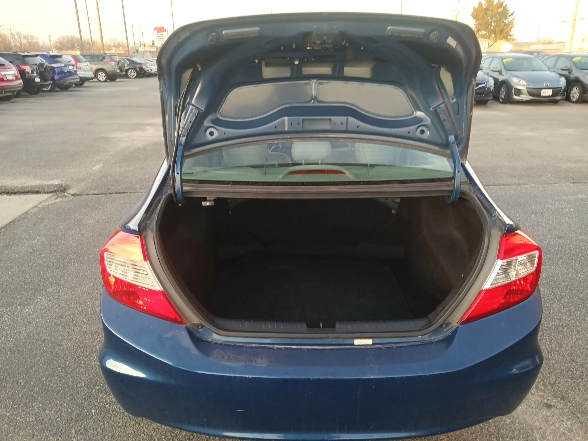 2012 Honda Civic LX - Photo 11