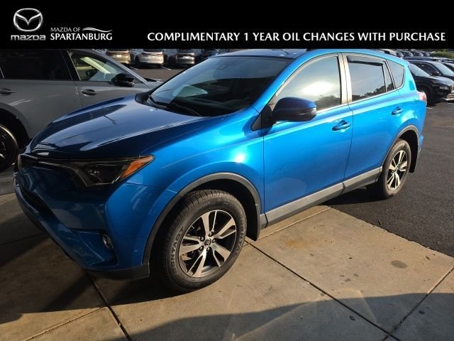 2017 Toyota RAV4 XLE