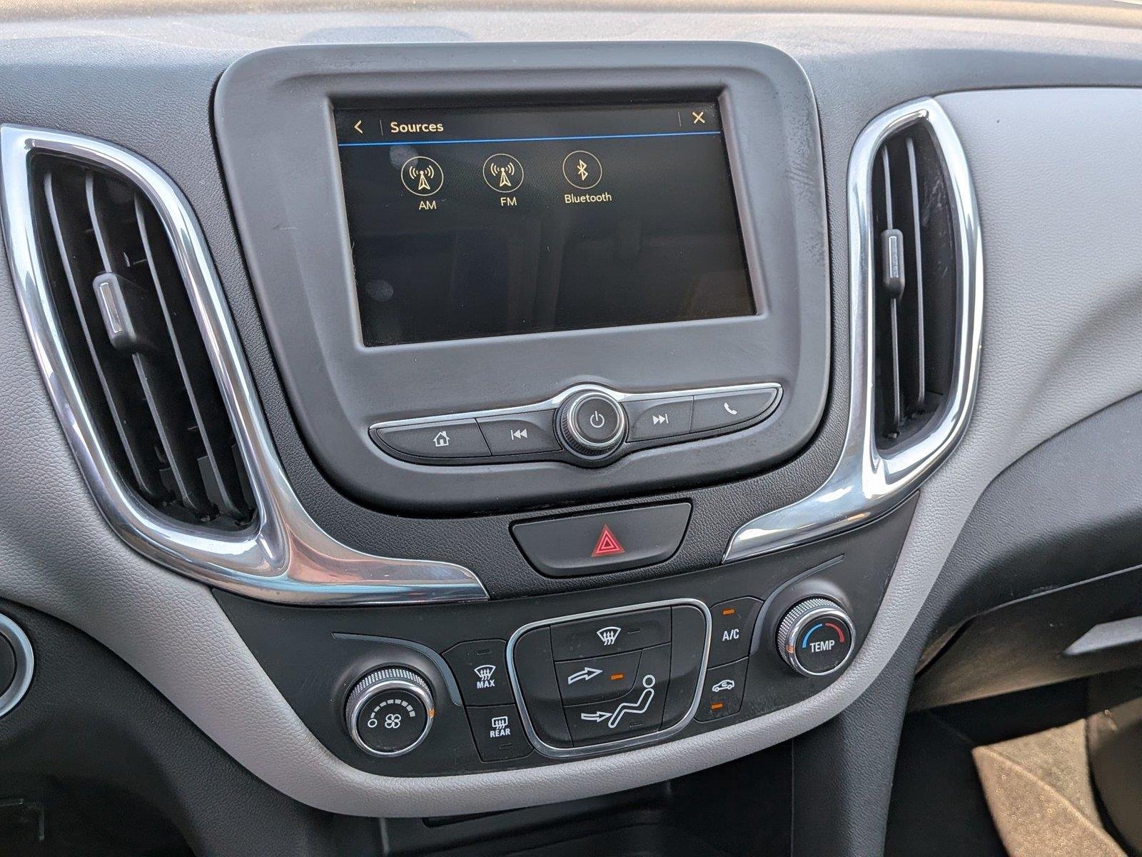 Used 2019 Summit White Chevrolet LS image 25