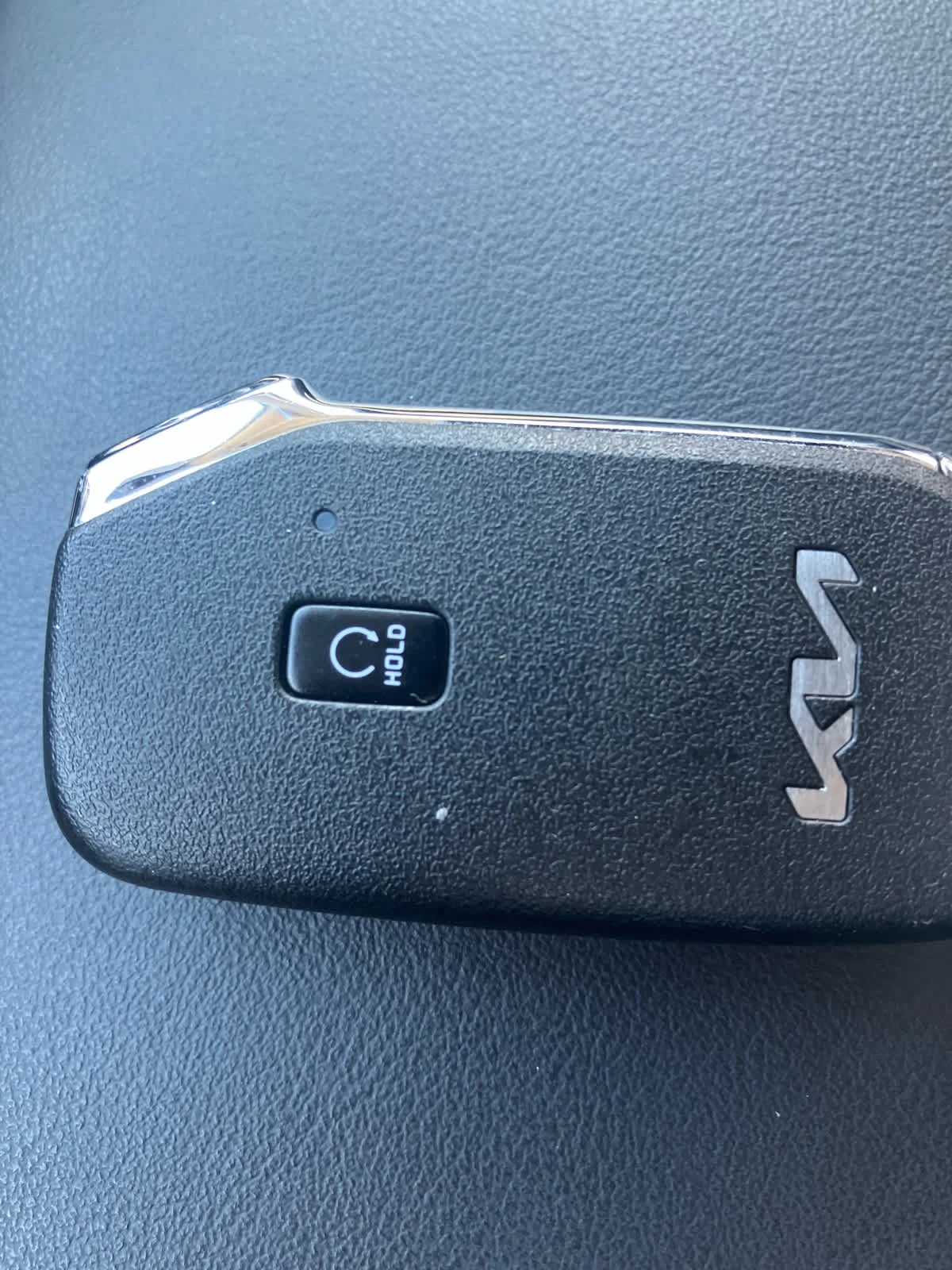 Used 2023 Wolf Gray Kia X-Line S image 33