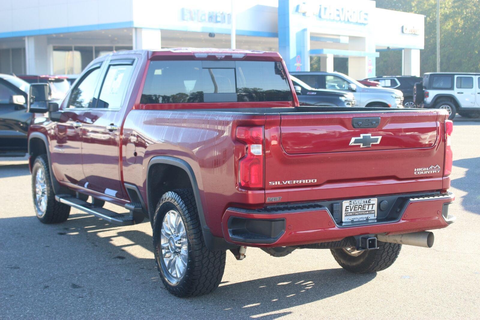 Used 2022 CHERRY RED TINTCOAT Chevrolet High Country image 5