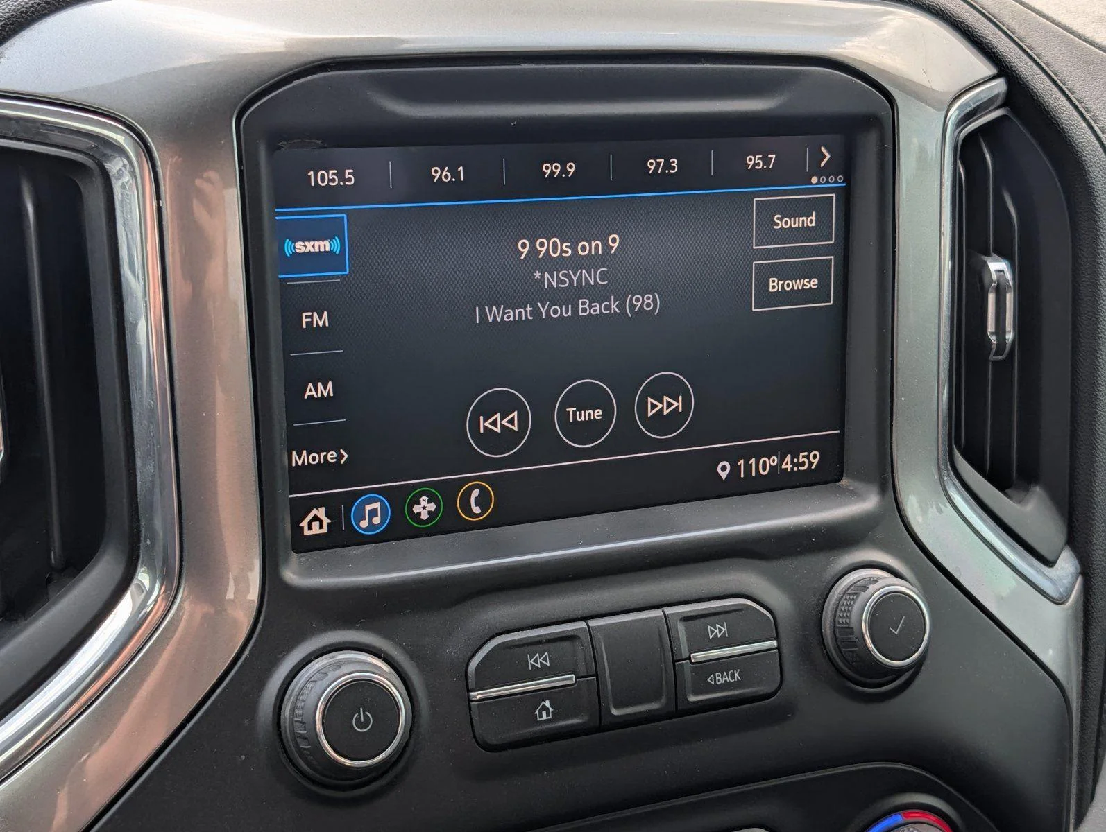 Used 2021 Silver Ice Metallic Chevrolet RST image 17