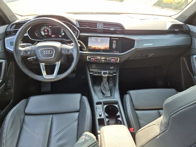 Used 2025  Audi Premium image 29