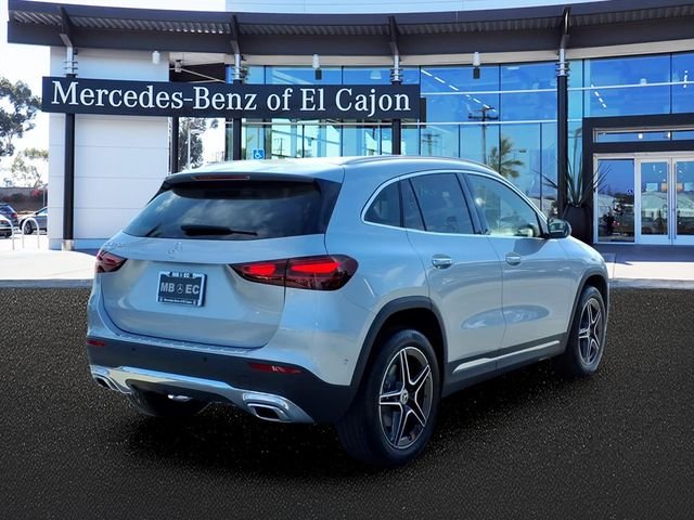 New 2026 Silver Mercedes-Benz GLA 250 image 3